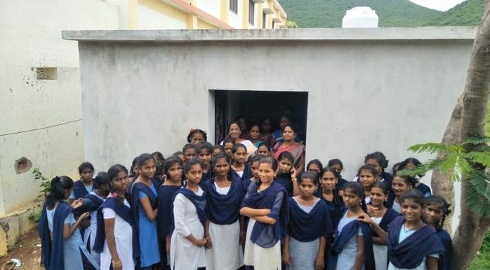 Toilets for Girls (T4G)
