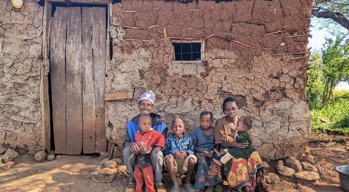 Hands and Feet Fellowship Monthly Giving