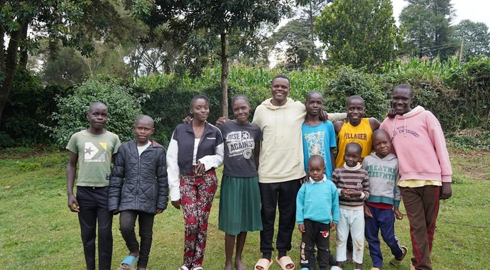 Kenya - Doors of Hope