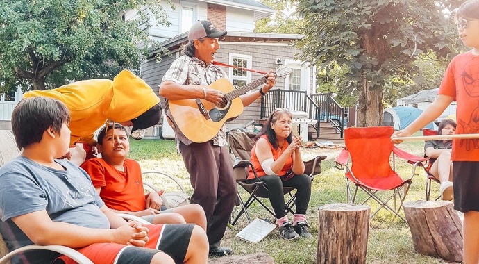 DAYSTAR NATIVE STAFF