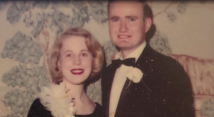 The Genelle & Ronald Berry Sr Artist Award