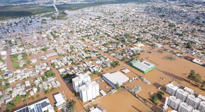 the campaign: Let´s support the flood-affected school in Brazil