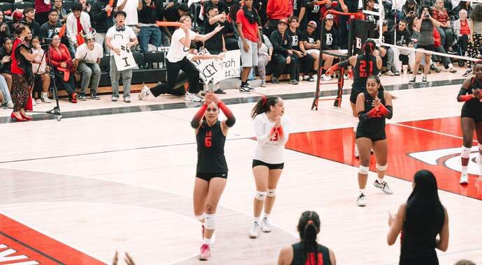 Support the LBCC Women's Volleyball Team Today!