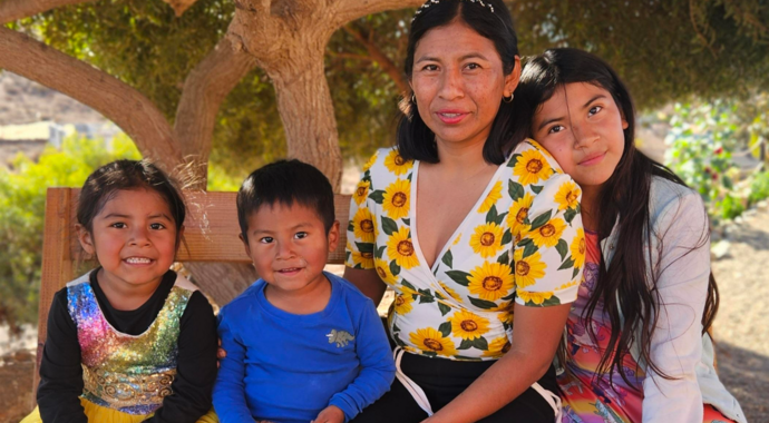 Help us unite Carmela's Family