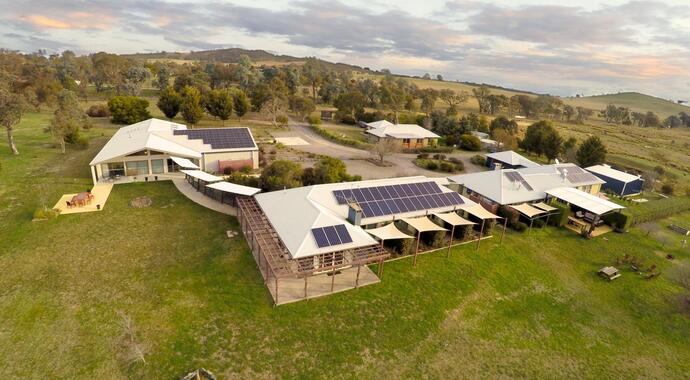 The Lachlan Macquarie Institute Ltd
